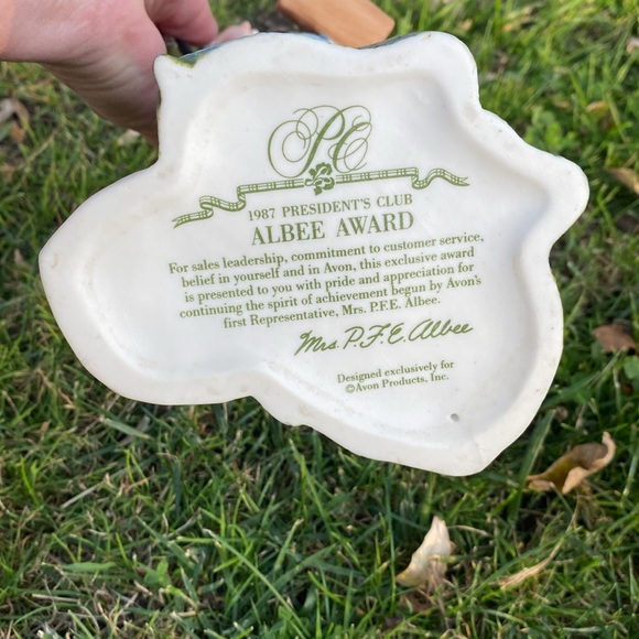 1987 Presidents club Avon stunning figurine statue - Picture 9 of 16